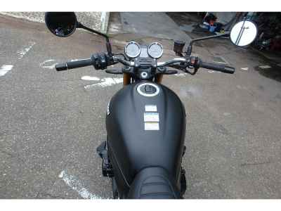 Kawasaki Z900RS SE 2024