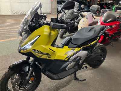 Honda X-Adv 750 2025