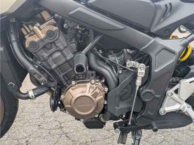 Honda CB650R 2022