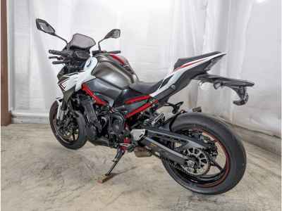 Kawasaki Z900 2022