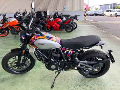Ducati Scrambler Icon 2024