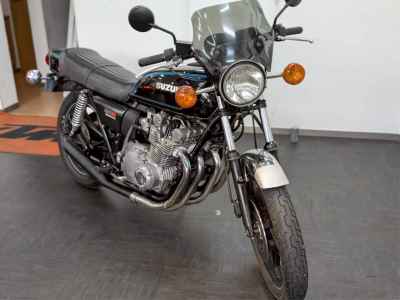 Suzuki GS750 2026