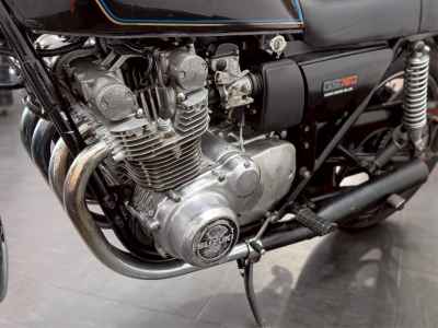 Suzuki GS750 2026