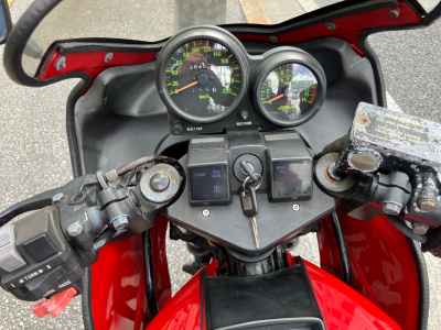 Kawasaki GPZ400F 2024