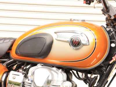 Kawasaki W800 2011
