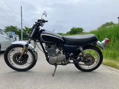 Yamaha SR500