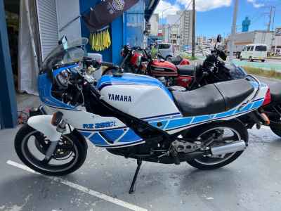 Yamaha RZ250R
