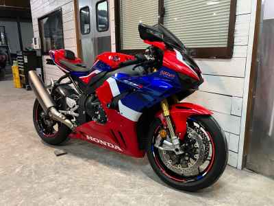 Honda CBR1000RR-R FB SP 2022