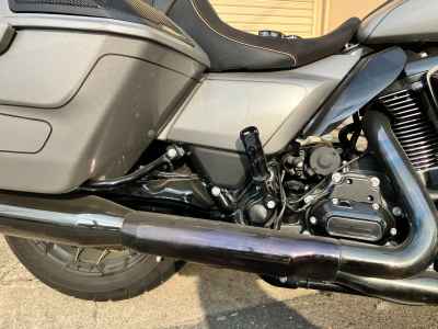 Harley-Davidson Road Glide FLTRXSE1923 CVO 2024