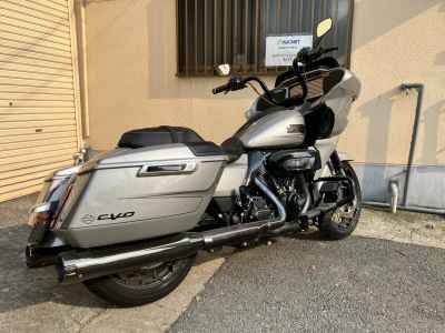 Harley-Davidson Road Glide FLTRXSE1923 CVO 2024