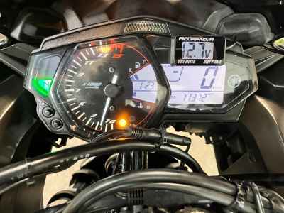 Yamaha YZF-R25