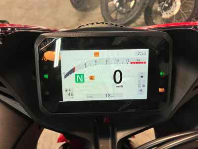 Honda CBR650R E-Clutch 2026