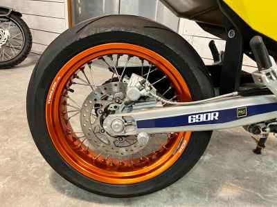 KTM 690 SMC R 2013