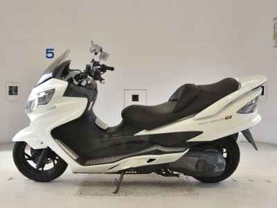 Suzuki Skywave 250M