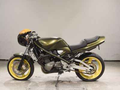Suzuki Bandit 400