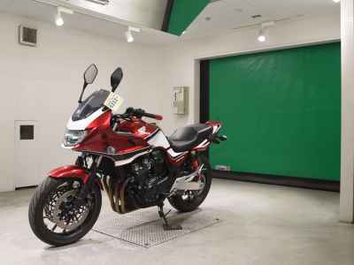 Honda CB400 Super Boldor 2020