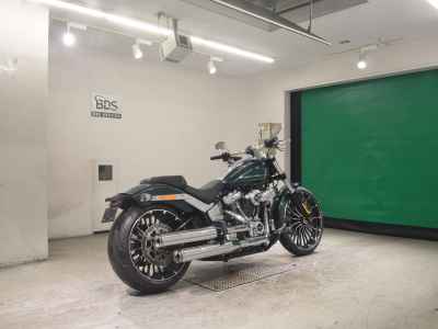Harley-Davidson Breakout FXBR1920 2026
