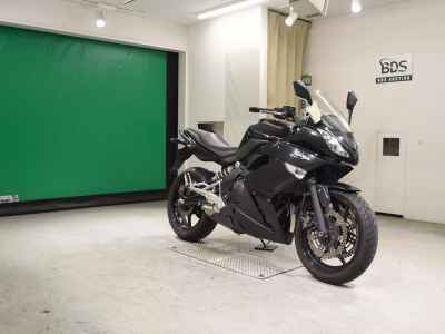 Kawasaki Ninja 400R 2010