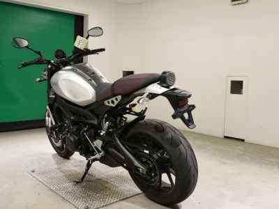Yamaha XSR900 2021