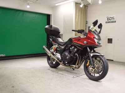 Honda CB400 Super Boldor
