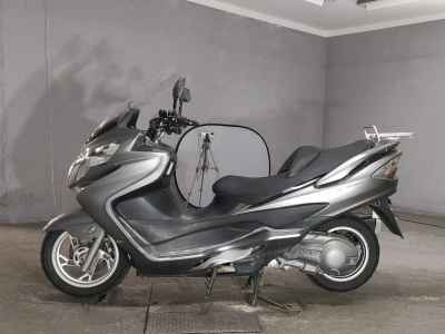 Suzuki Skywave 250