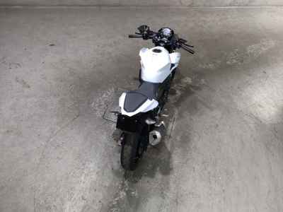 Kawasaki Z400 2022