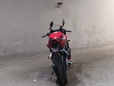 Honda CBR650R 2025