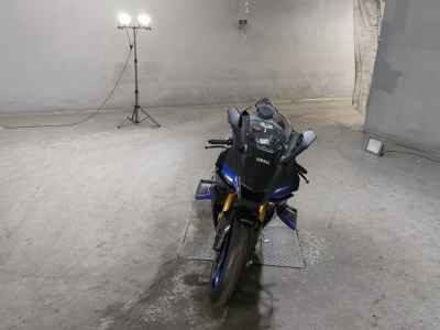 Yamaha YZF-R1M 2025