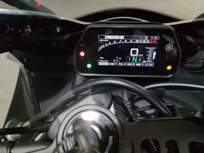 Yamaha YZF-R1M 2025
