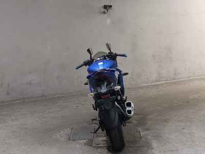 Suzuki Gixxer 250SF