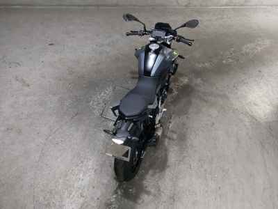 BMW F900R 2023