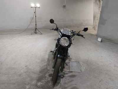 Kawasaki W800 2021
