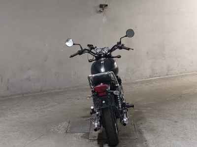 Kawasaki W800 2021