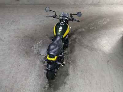 Kawasaki Z900RS 2024