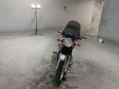 Kawasaki W800 2022