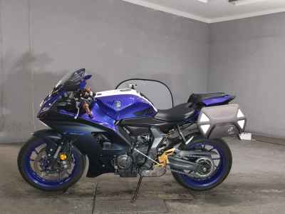 Yamaha YZF-R7 2022