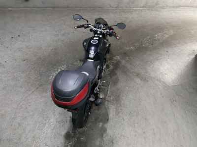 Suzuki Gladius SFV400 2014