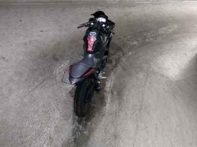 Yamaha YZF-R25 2015