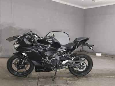 Kawasaki Ninja ZX-25R
