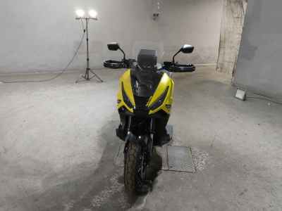 Honda X-Adv 750 2025