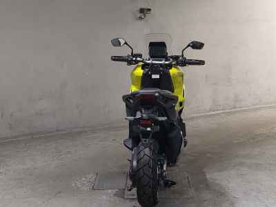 Honda X-Adv 750 2025