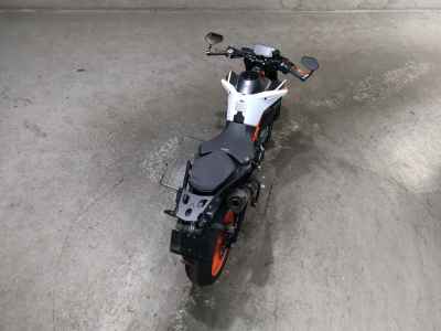 KTM 890 Duke R 2020