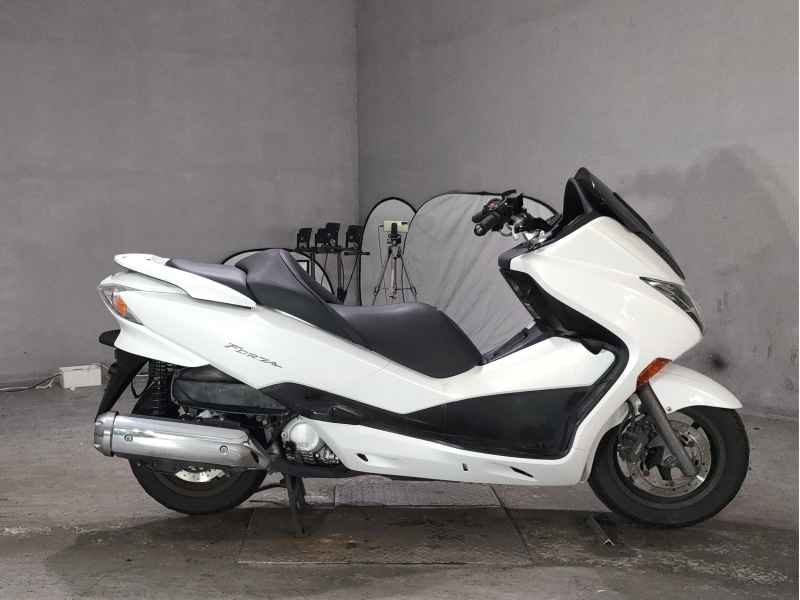Honda Forza 2009