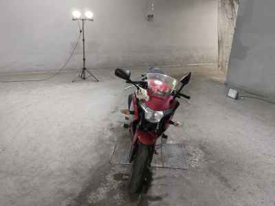 Honda CBR250R 2011