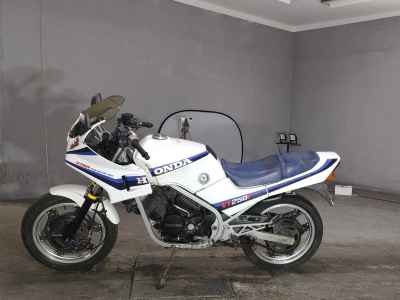 Honda VT250F Xelvis
