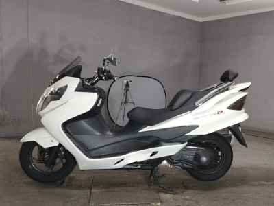 Suzuki Skywave 250M