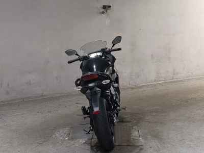 Kawasaki Ninja 400R 2012