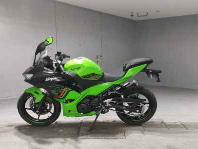 Kawasaki Ninja 250 2024
