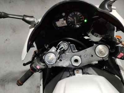 Yamaha YZF-R1
