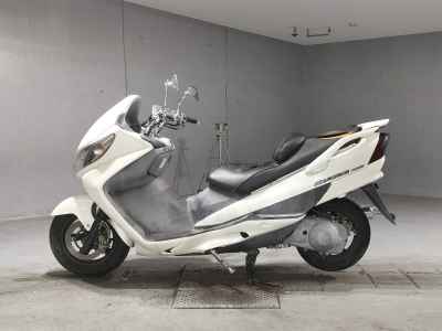 Suzuki Skywave 250S